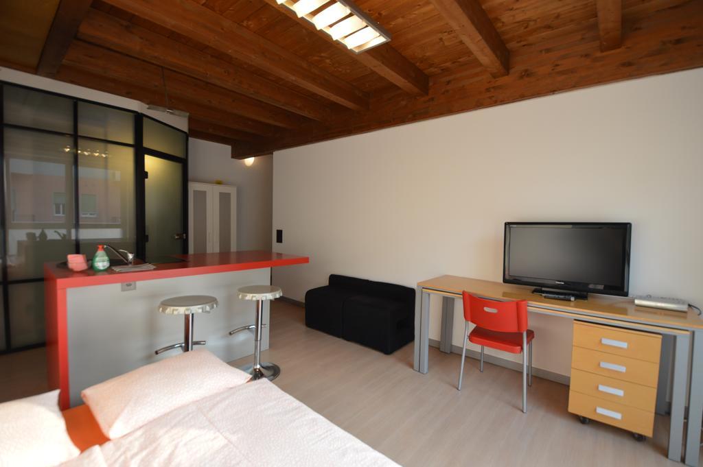 Level Seven Apartments Lugano Luaran gambar